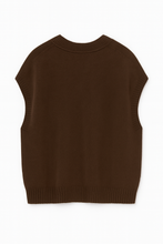 Load image into Gallery viewer, Knit v neck  vest
